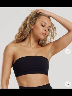 Women's Best Black Strapless Seamless Bandeau Top